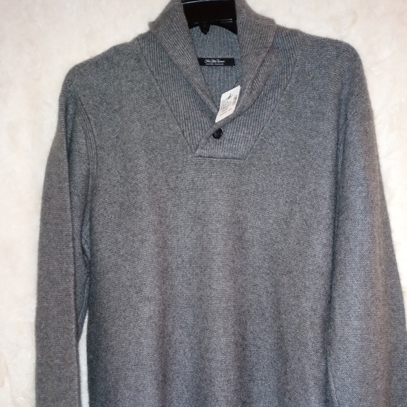 Saks Fifth Avenue Other - Men sweater